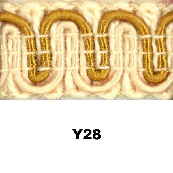 Y28 GIMP CREAM & GOLD (36 YDS)